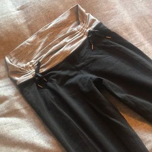 Lululemon leggings, dancer style